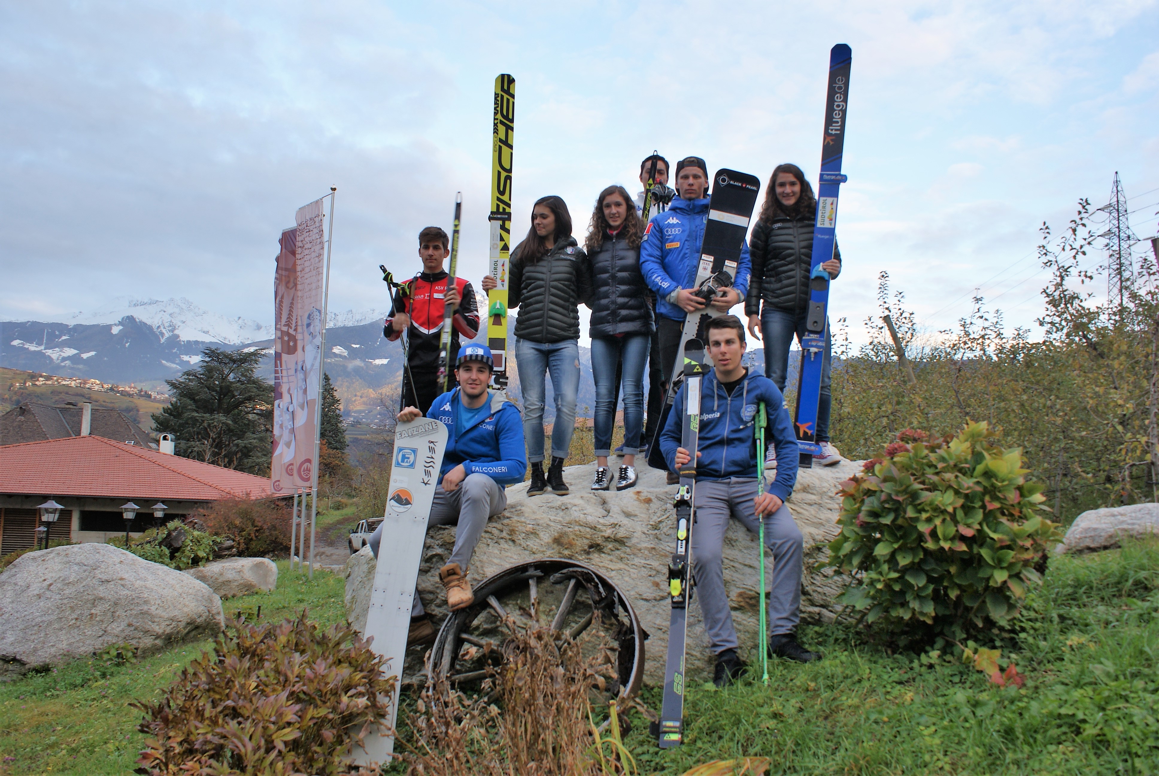 Consegnati gli assegni di sussidio allo sport invernale presso la FORST