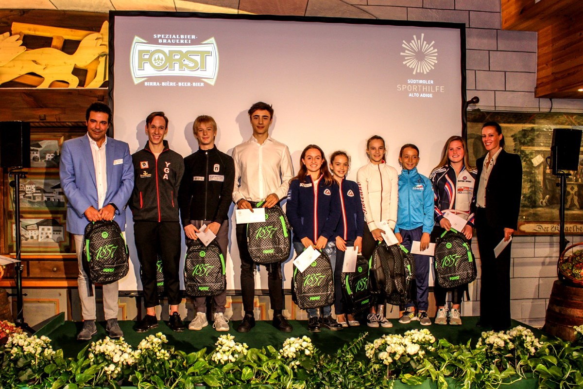 I pattinatori e pattinatrici sostenuti