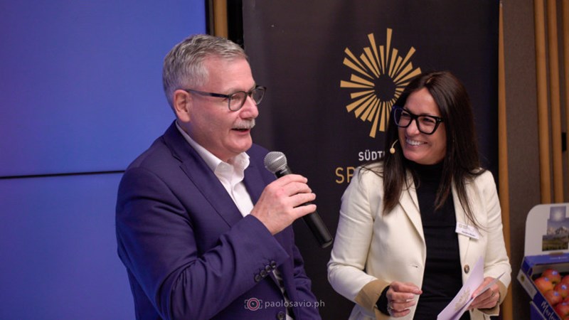 Ein stets gern gesehener Gast bei den Prämierungen der Nachwuchshoffnungen: Peter Werth von der Konverto AG