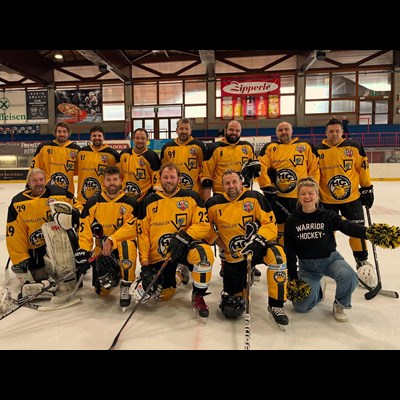 Beim Supporters Cup durften die Fans zur Abwechslung mal aufs Eis.